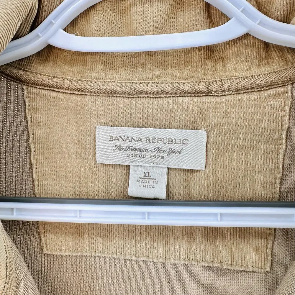 Banana Republic men zip